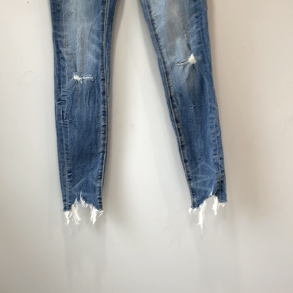 Zara distressed frayed hem jeans size 2 - Picture 3 of 7